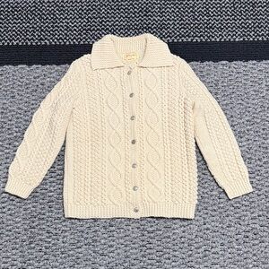 Vintage Chunky Cable Knit Cardigan Women’s Hand Knit Button Front Maxine Tyler